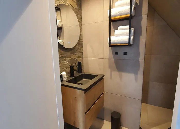 לינה וארוחת בוקר Bij Ons Op De Hoep. סכאחן