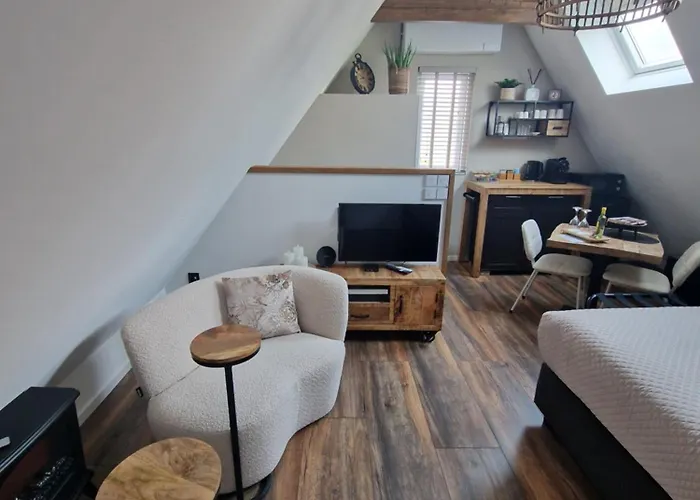 לינה וארוחת בוקר Bij Ons Op De Hoep. סכאחן